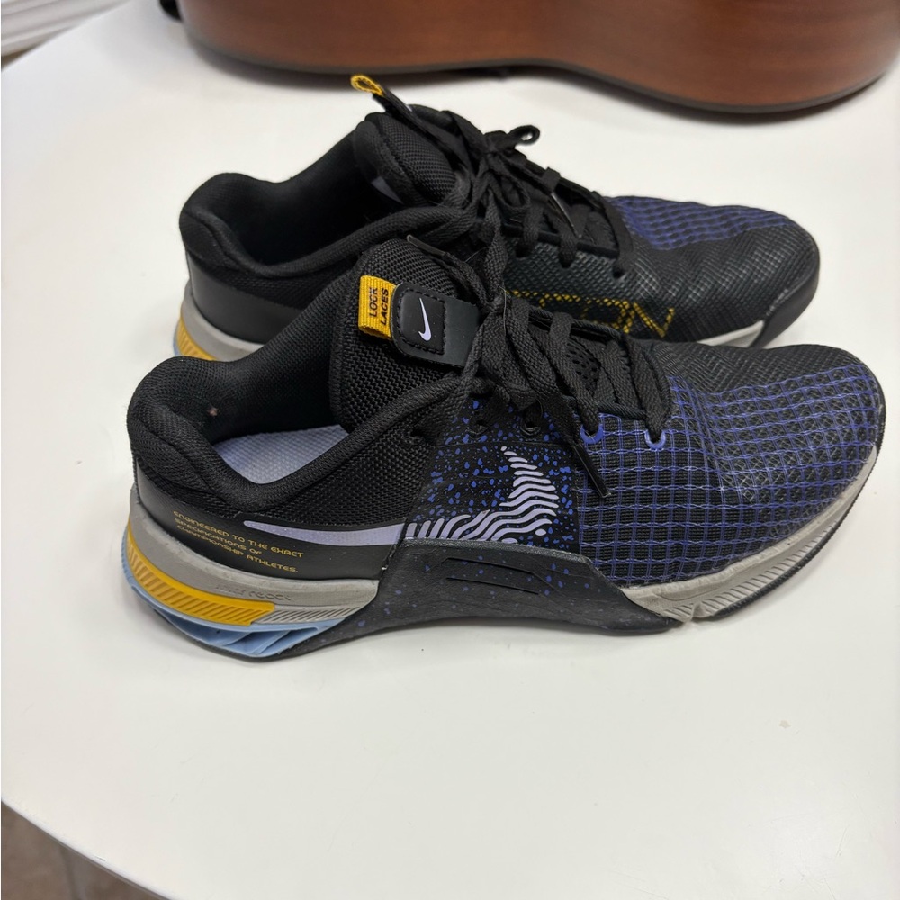 Nike womens metcon 8